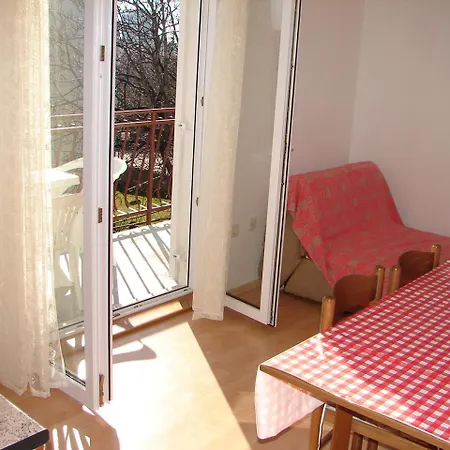Bir - With Balcony Daire Vodice
