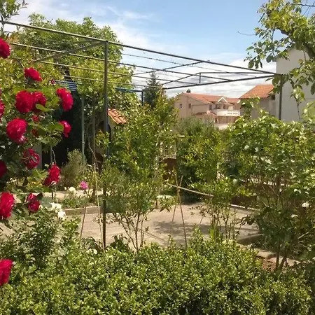 Bir - With Balcony Vodice