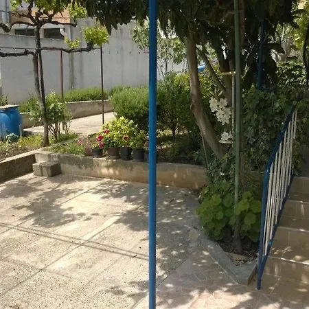 Bir - With Balcony Daire *