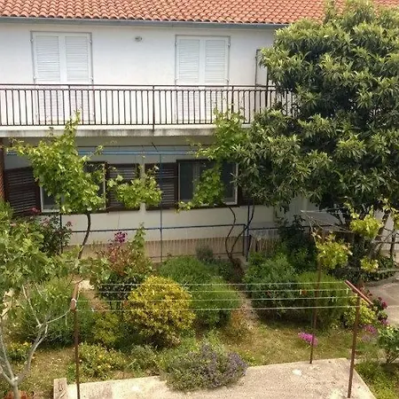 Bir - With Balcony Vodice
